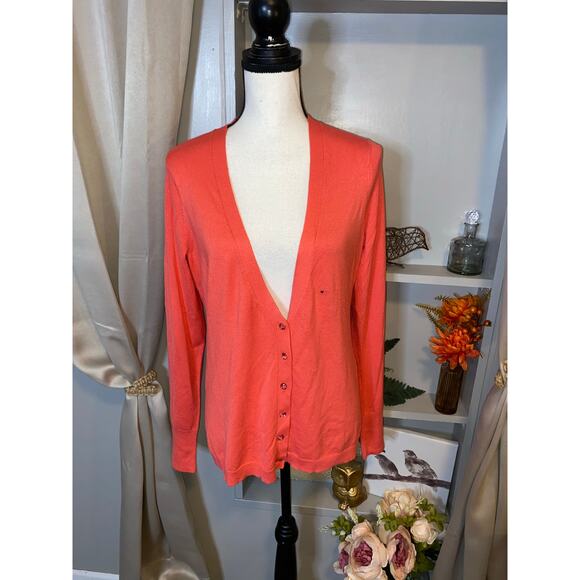 NWT Express size Medium Pink with Pink Stone Buttons Cardigan Sweater $49.90 - Picture 1 of 10